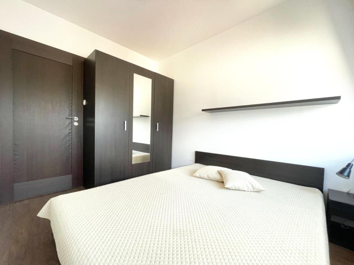 Appartement Apartament Quiet à Cracovie Extérieur photo