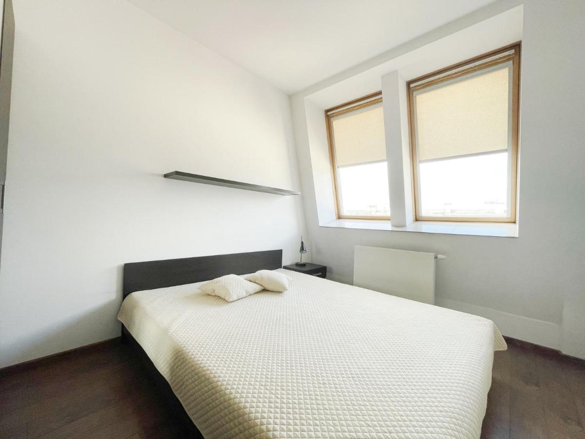 Appartement Apartament Quiet à Cracovie Extérieur photo