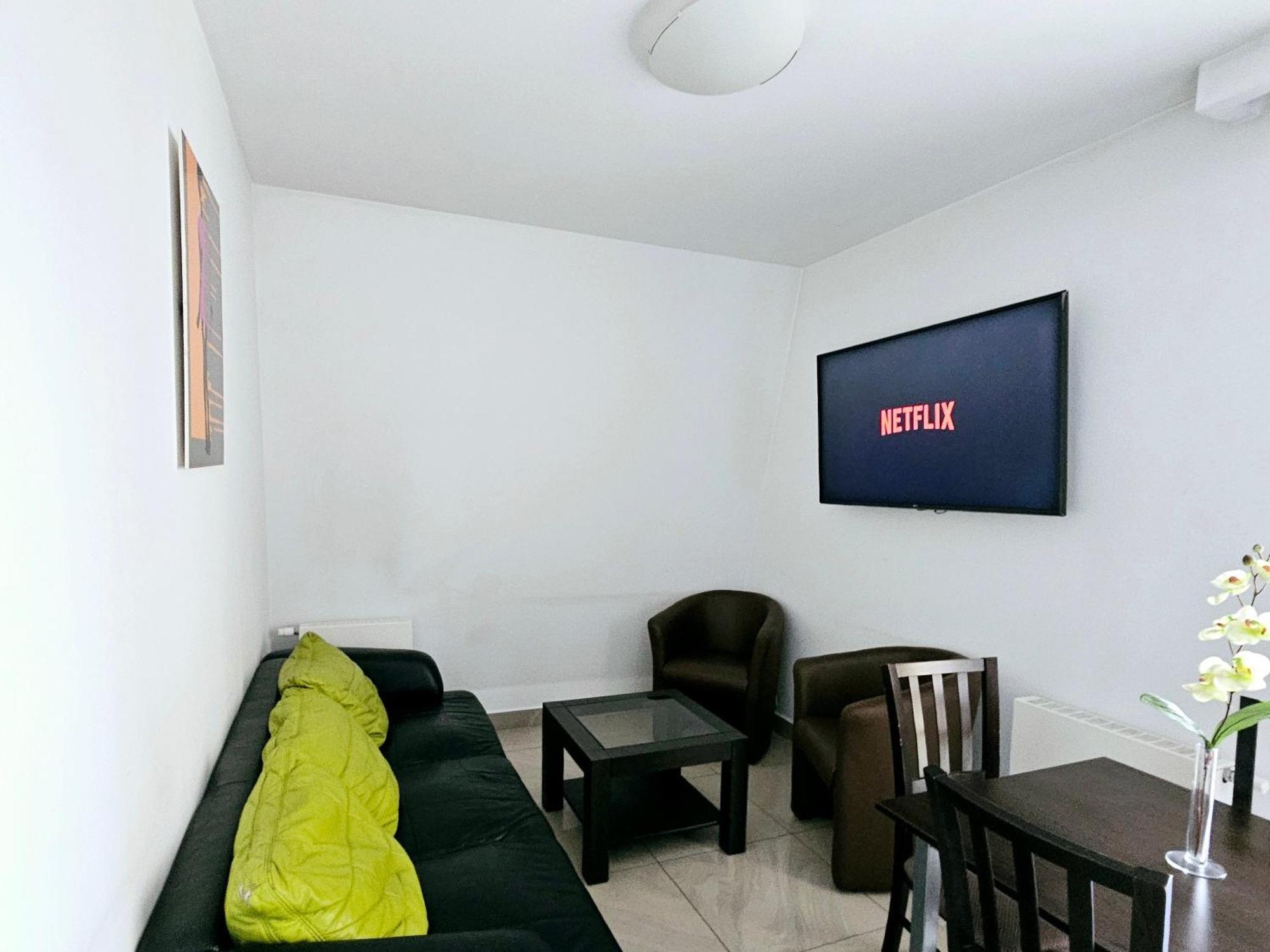 Appartement Apartament Quiet à Cracovie Extérieur photo